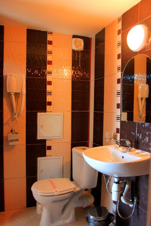 Ryor Hotel 3*